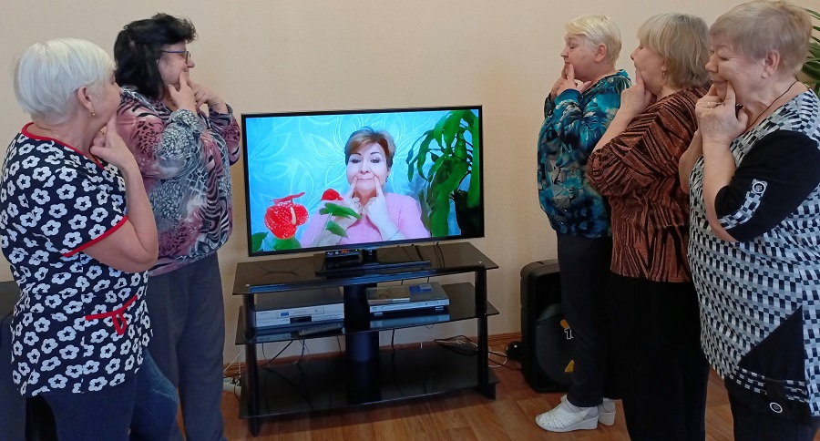 Гимнастика для лица предназначенная для людей старше 60 лет