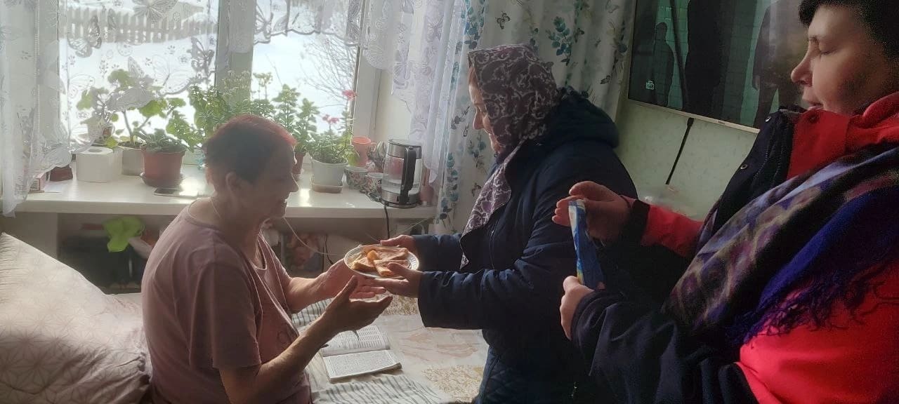 Угощение блинами