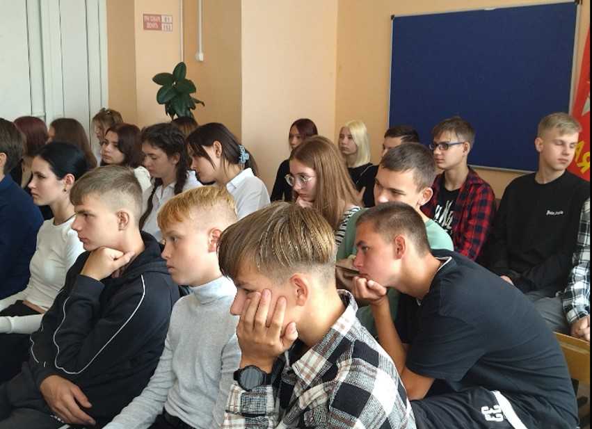2 сентября в МБОУ Большемокринской СШ состоялась познавательная программа