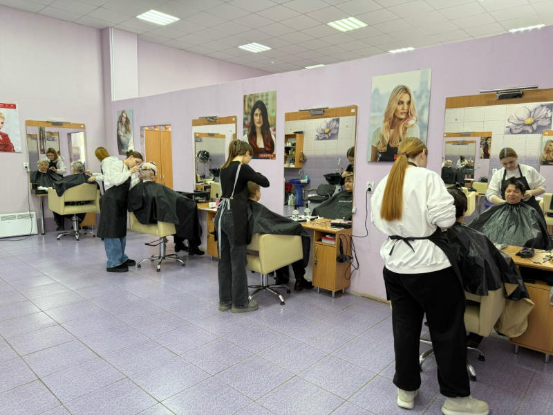 А весною жизнь начинается!