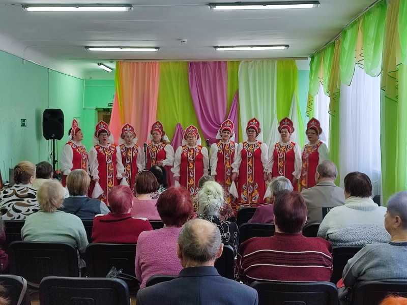 Выступление Н. Дмитриевского хора «Россиянка» в ОДП.
