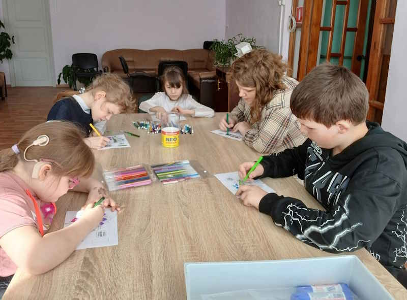 Инклюзивное занятие в клубе «Поверь в себя»