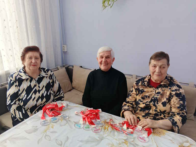 Декорирование медалей алмазной мозаикой 